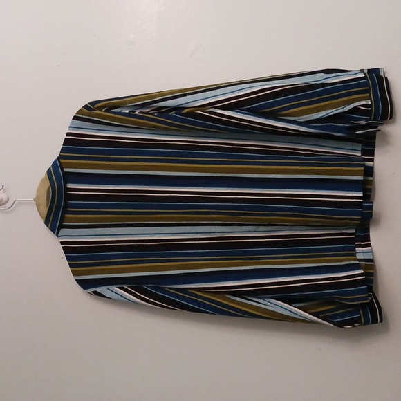 Chaus & CO size 12 women's button-up shirt with long sleeves in stripes colors. - Picture 7 of 17